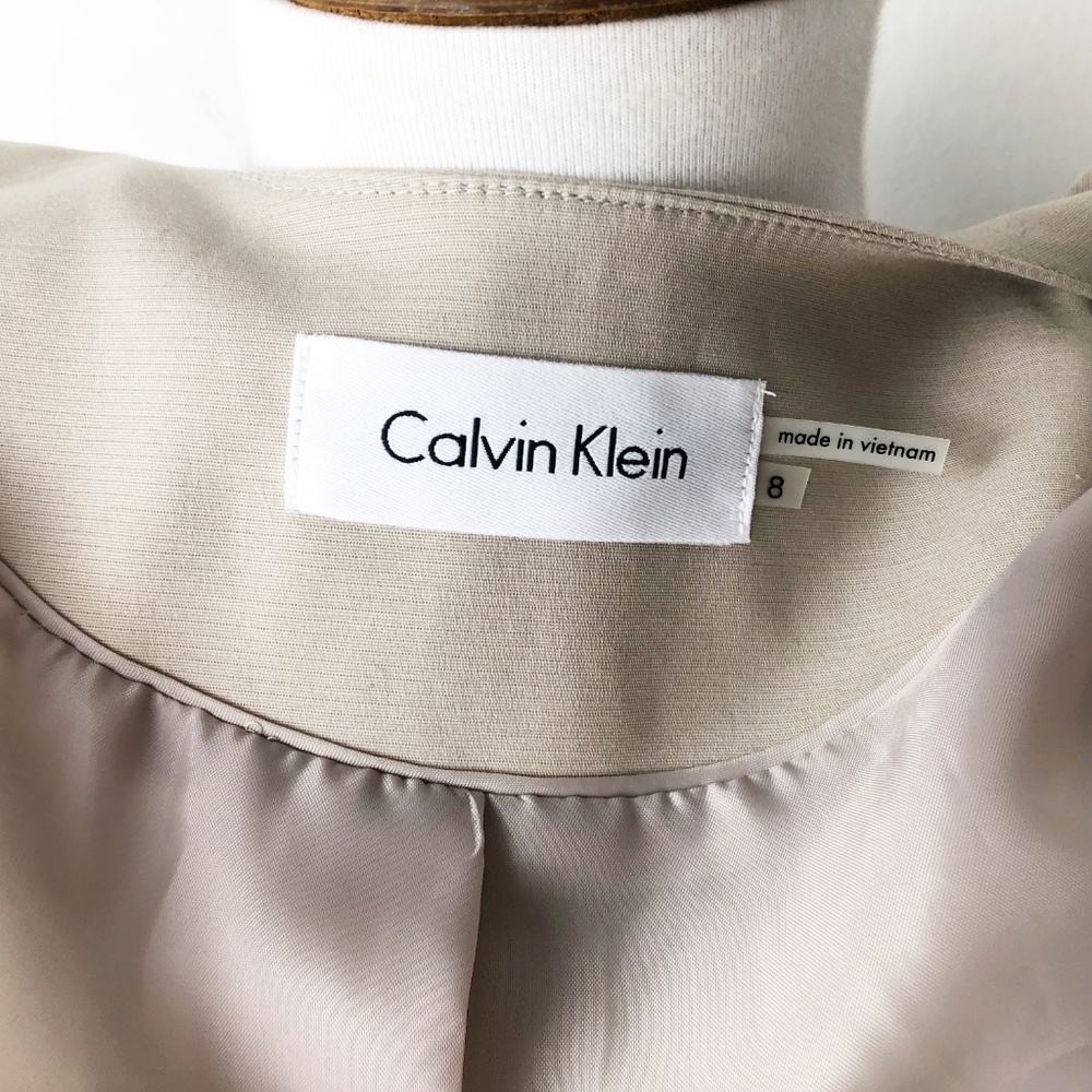 Calvin Klein Women's Blazer Tan Size 8 Zip Front - Picture 2 of 7